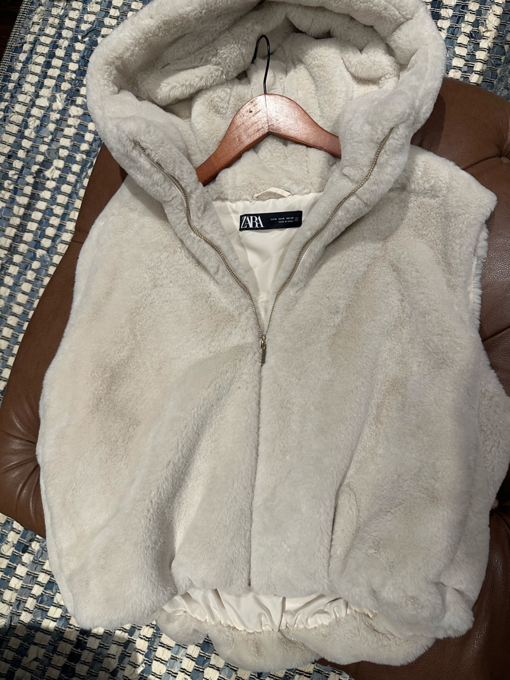 ZARA Cream Plush Teddy Zip-Up Jacket